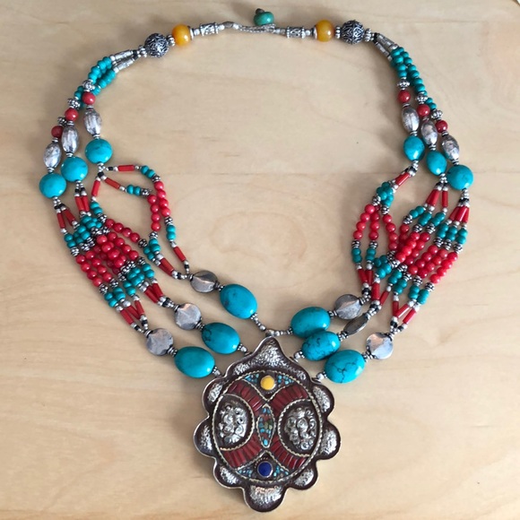 Vintage Jewelry - Southwestern silver & colorful beaded necklace